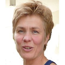 Dr. Andrea Haensel