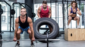 Antrenor Master Trainer certificat pentru rezistență funcțională
