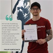 Krtschack philipp mit Diplom